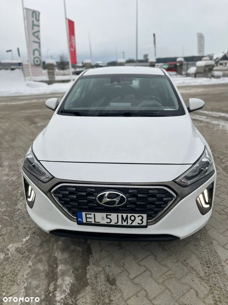 Hyundai IONIQ Hybrid Business - 2