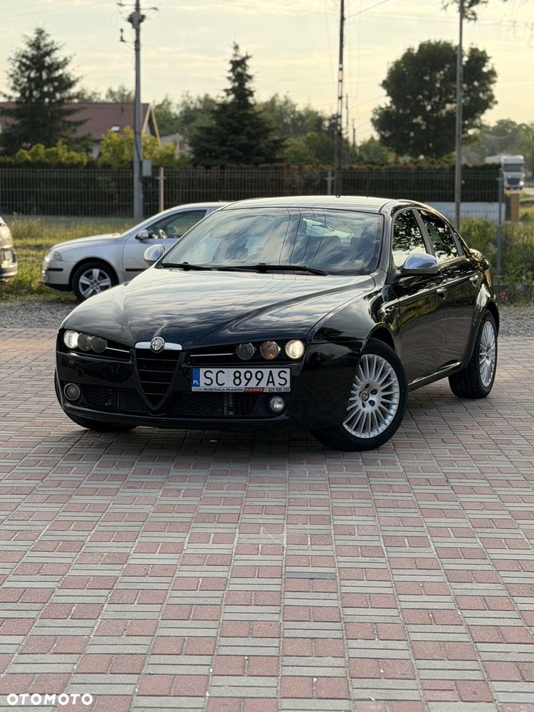 Alfa Romeo 159 - 2