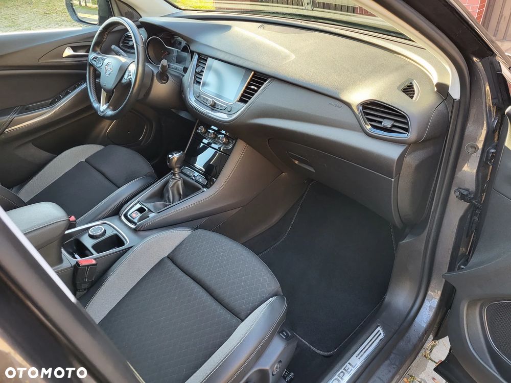 Opel Grandland X 1.2 Start/Stop Business Edition - 12