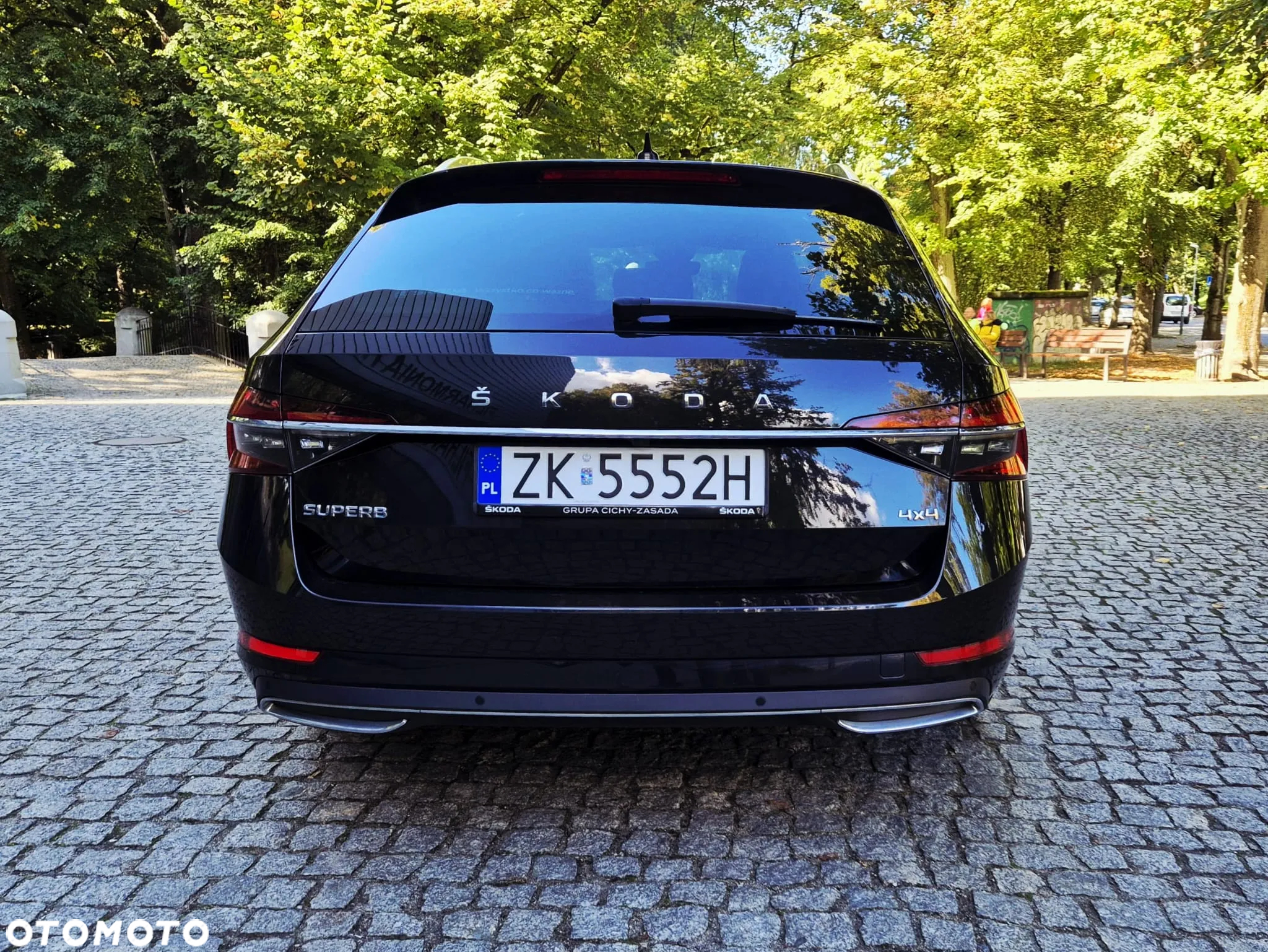 Skoda Superb 2.0 TDI SCR 4x4 L&K DSG - 5