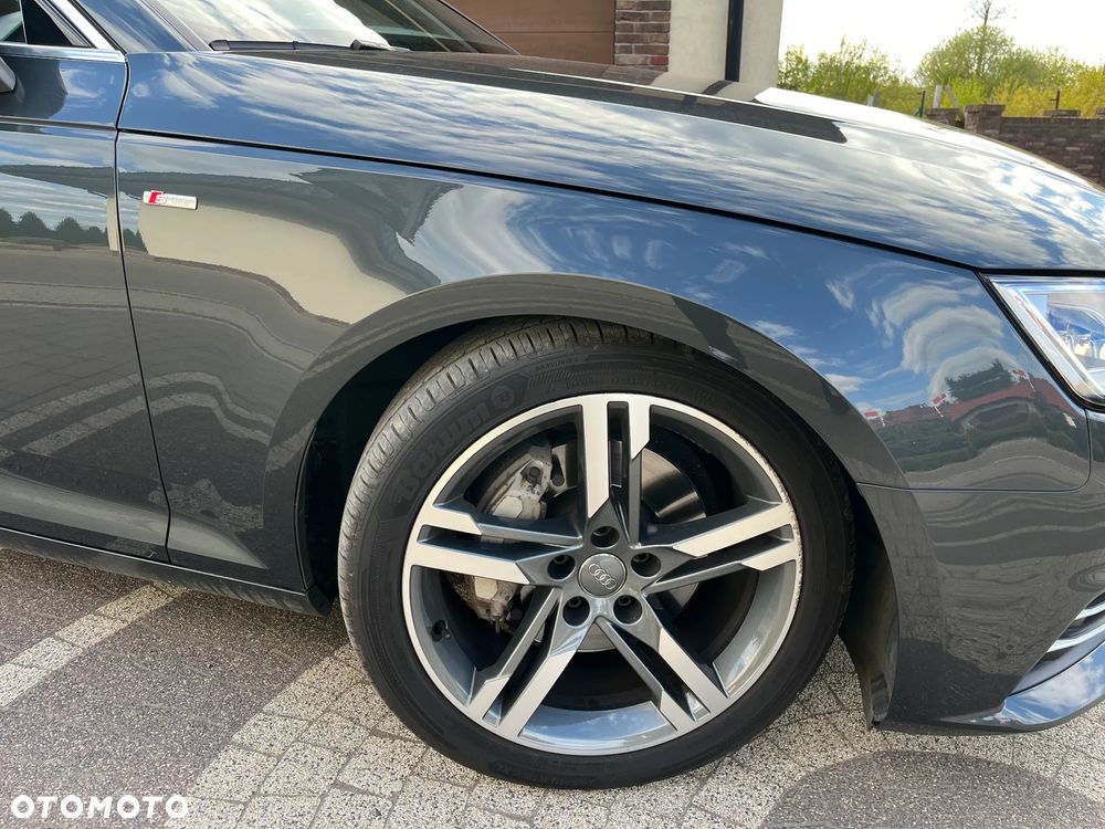 Audi A4 Avant - 11