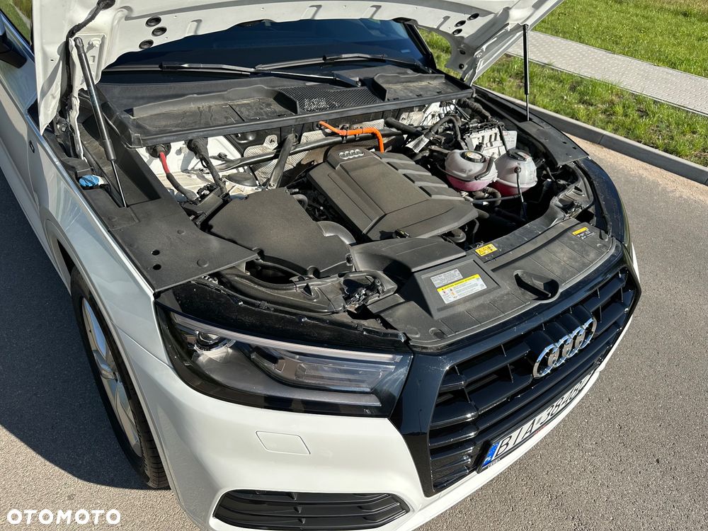 Audi Q5 55 TFSIe quattro S tronic S line - 36