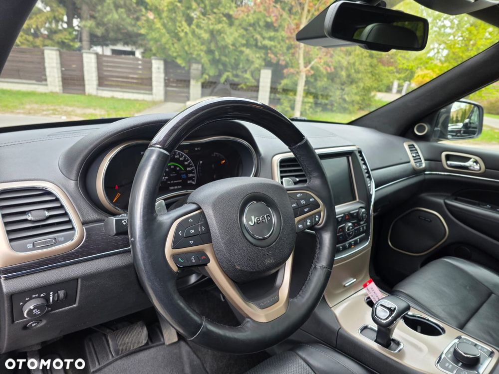 Jeep Grand Cherokee 3.0 CRD Overland Summit Platinum - 12