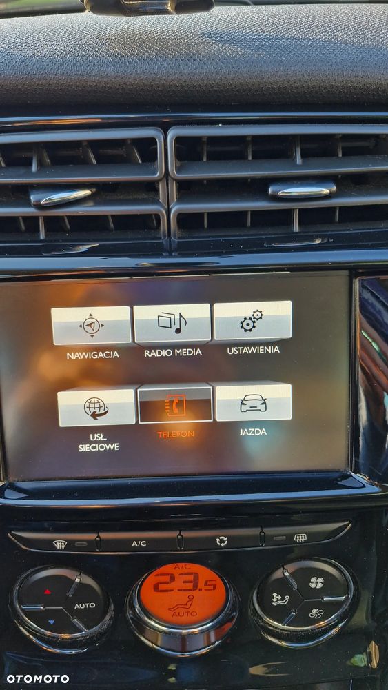 Citroën C3 Pure Tech (VTi) 82 Exclusive - 14