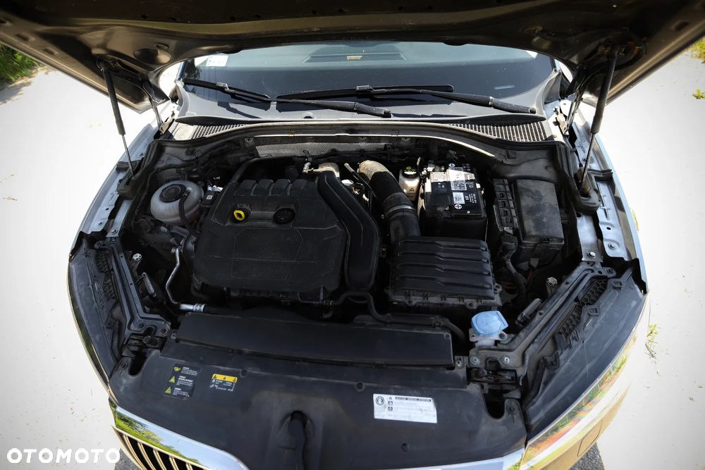 Skoda Superb 1.5 TSI Active DSG - 17