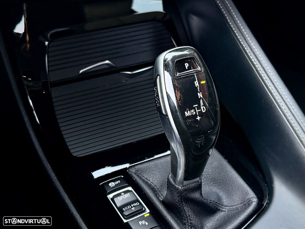 BMW X1 16 d sDrive Auto Line Sport - 17