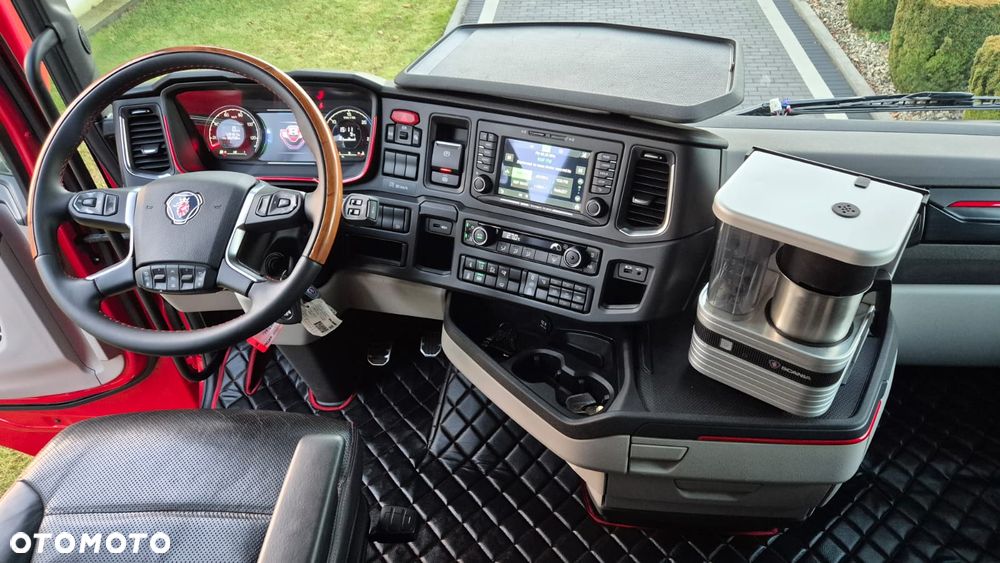 Scania SCANIA///S530///V8///2022///RETARDER/// FULL LED///KLIMATYZACJA POSTOJOWA/// ZABUDOWY MIĘDZYOSIOWE///WAGA/// SKÓRY///NAWIGACJA///BARDZO BOGATA WERSJA///STAN BARDZO DOBRY - 26