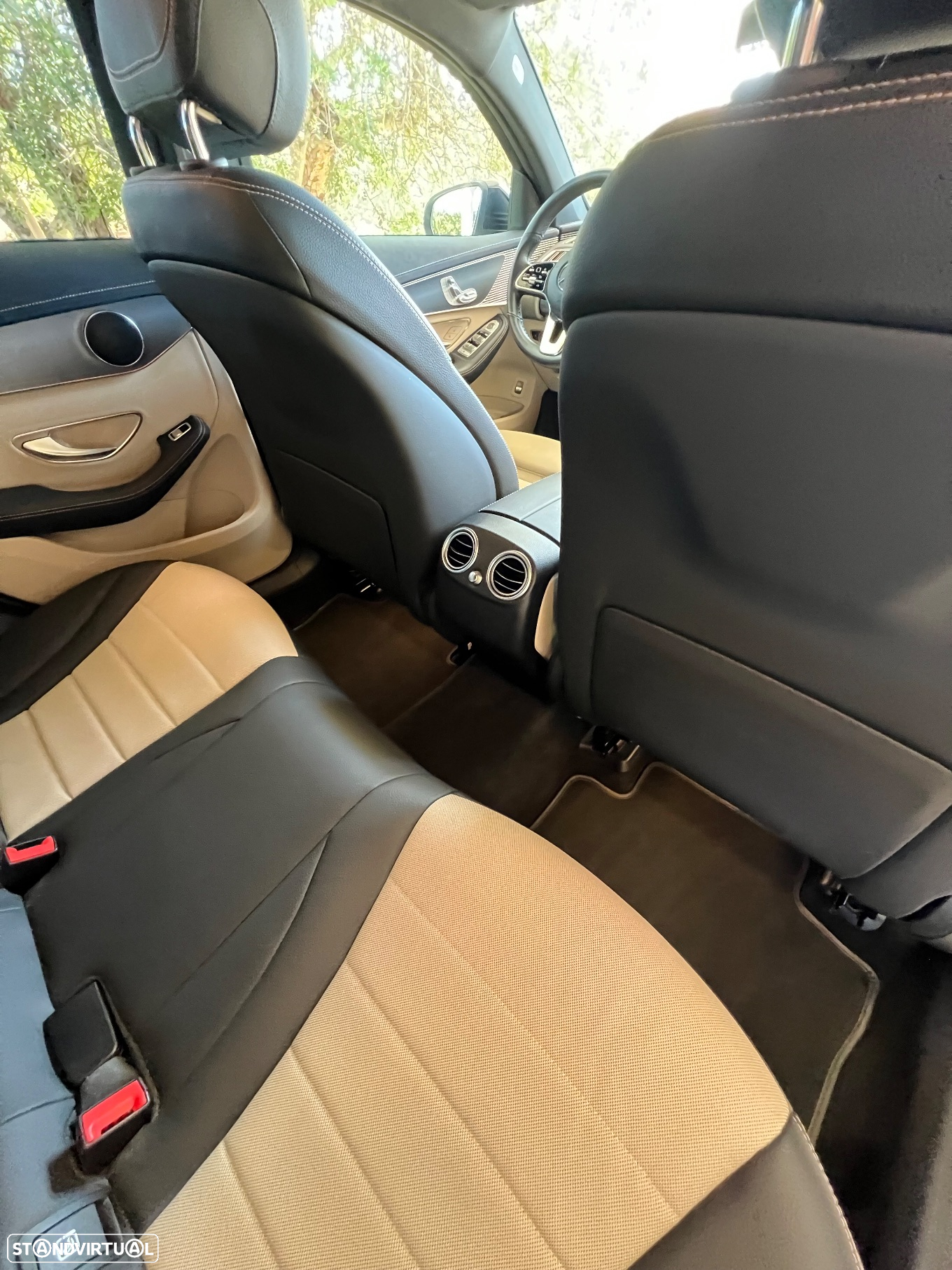 Mercedes-Benz EQC 400 4Matic - 15