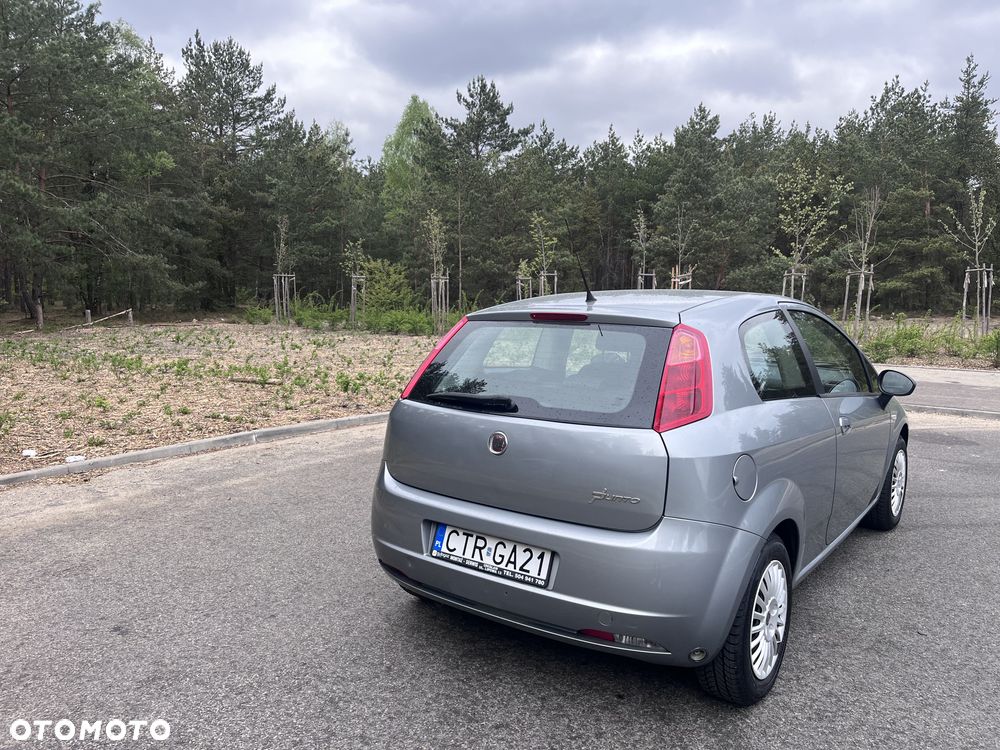 Fiat Punto 1.2 16V Dynamic - 11