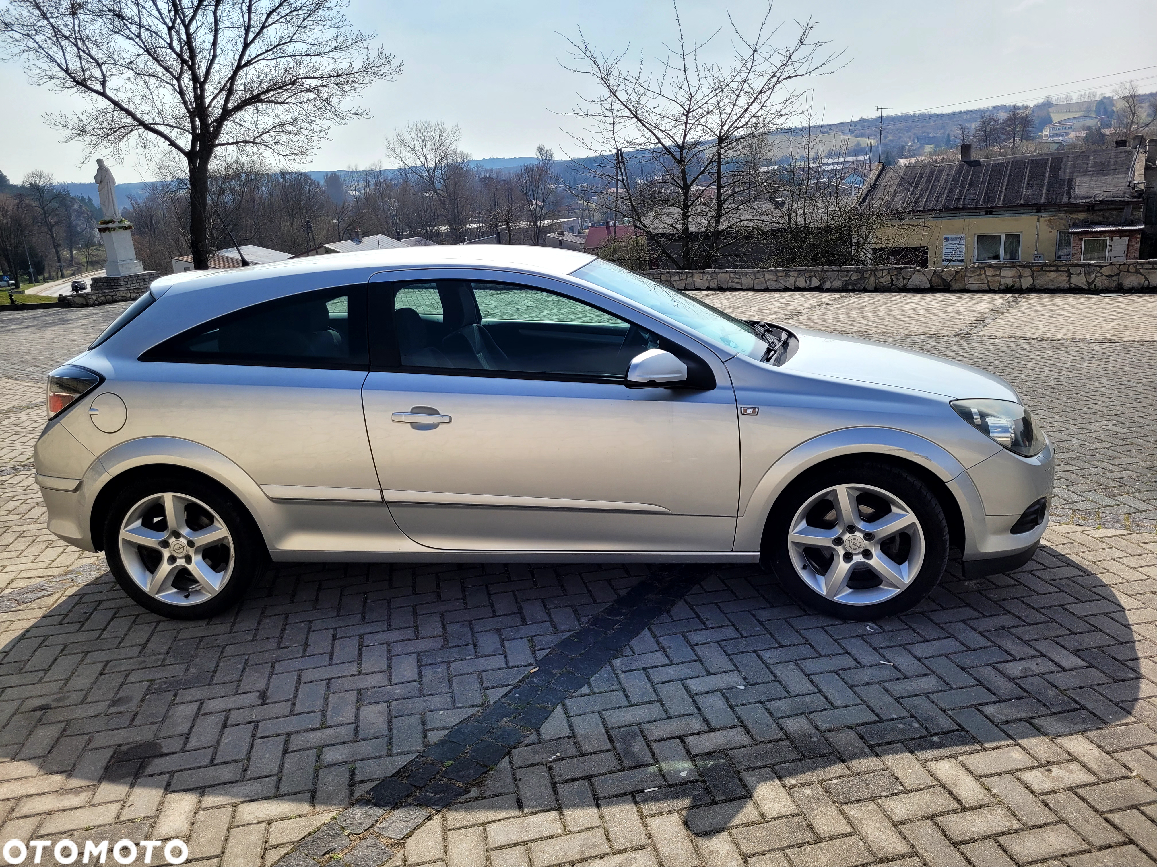 Opel Astra GTC 1.8 - 3