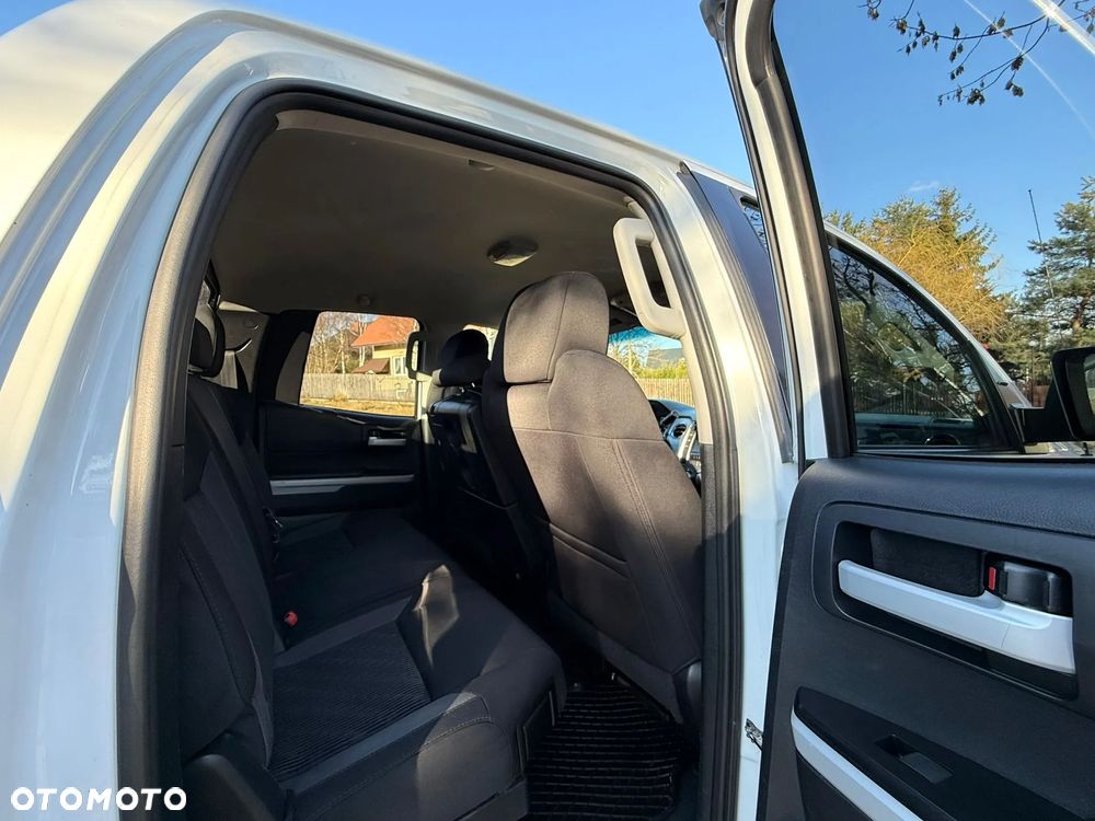 Toyota Tundra 5.7 4x4 Double Cab Limited - 31