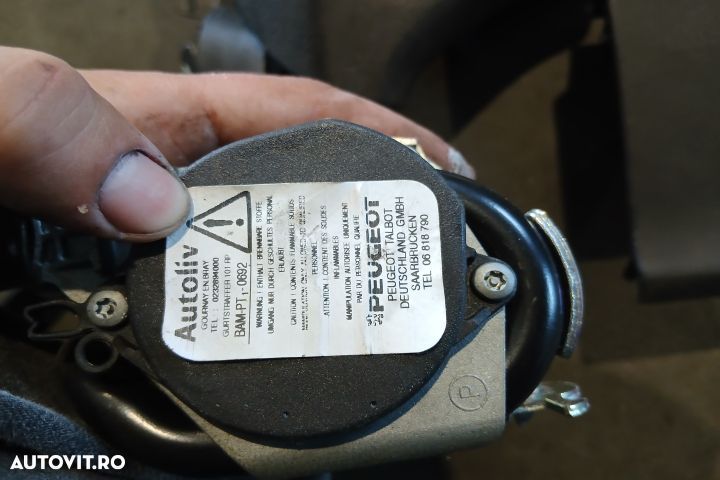 Kit airbag cu plansa de bord fara o centura 96568574XX0406062 9681015 - 9