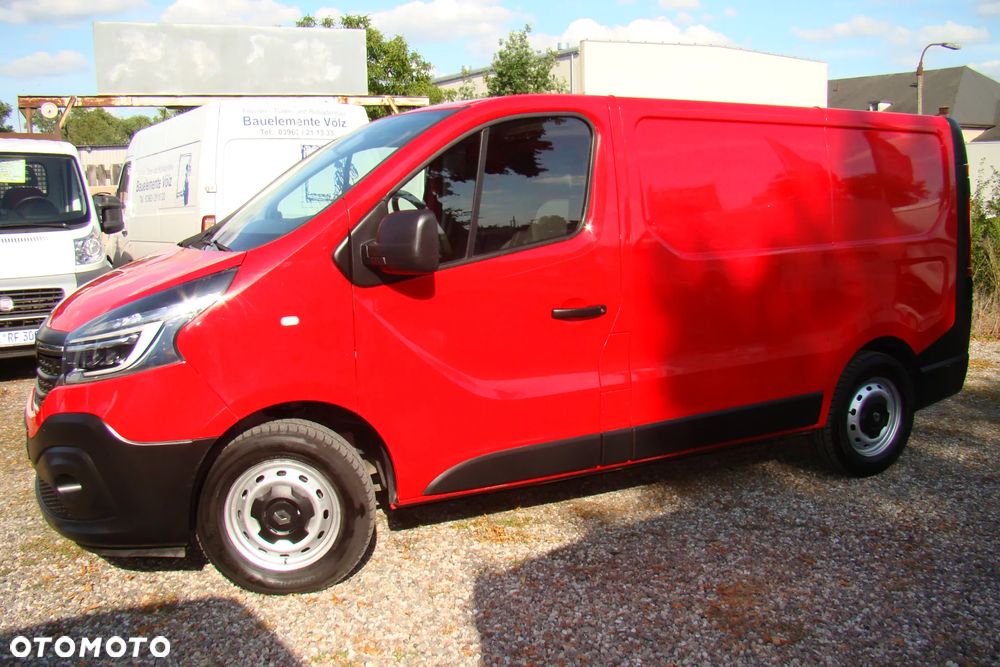 Renault Trafic - 2