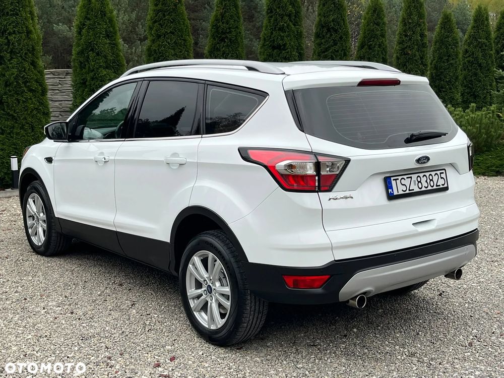 Ford Kuga - 16