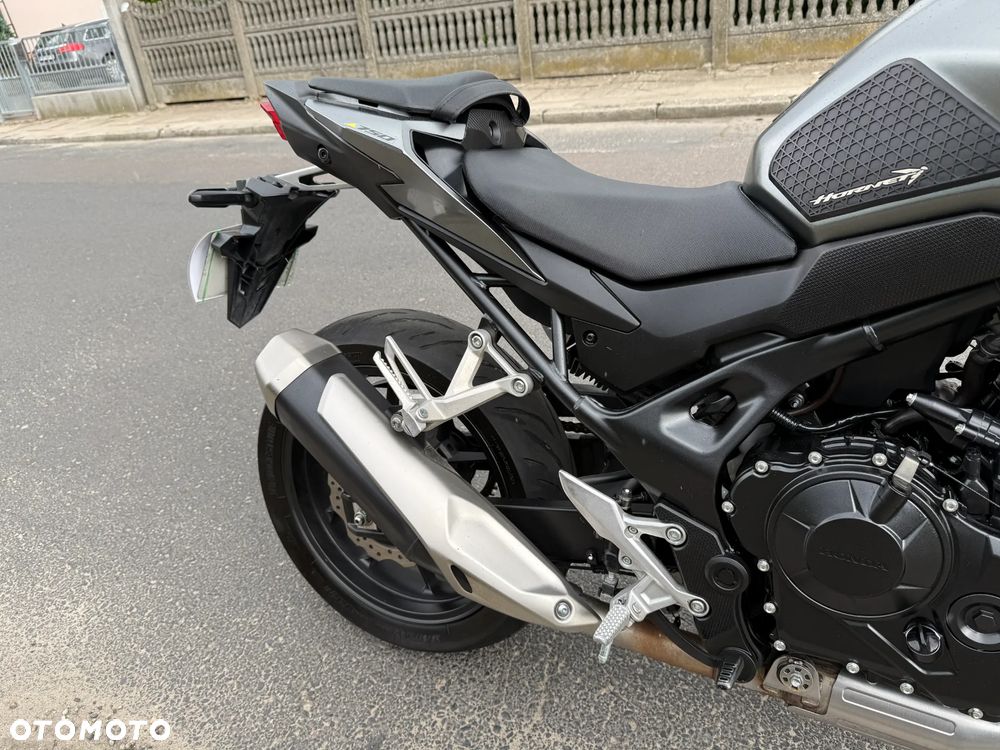 Honda Hornet - 28