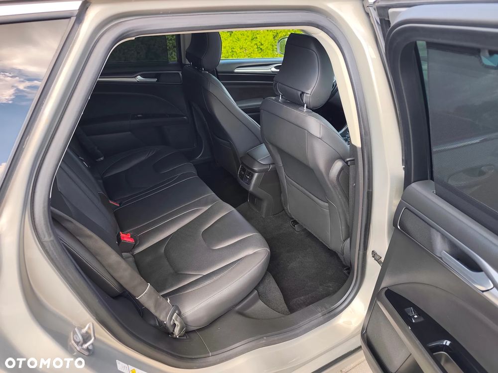 Ford Mondeo 2.0 TDCi STart-Stopp PowerShift-Aut Titanium - 25