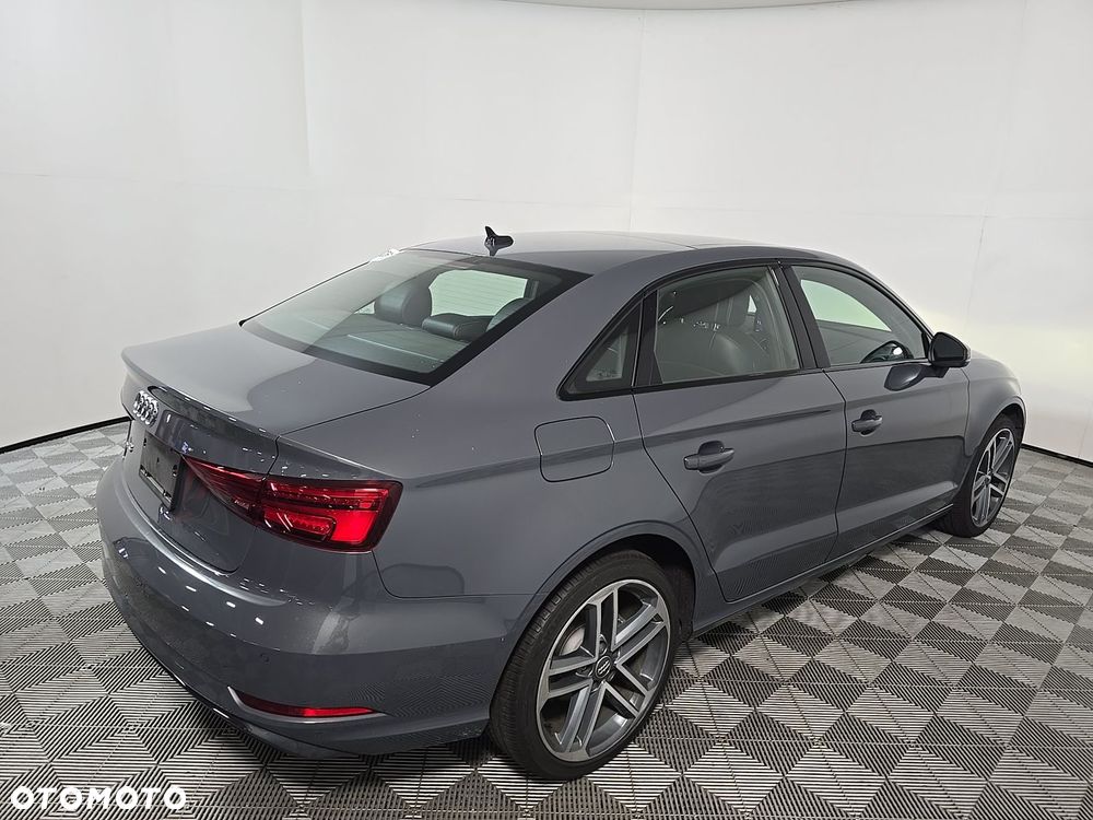 Audi A3 Limousine 40 TFSI quattro S tronic S line - 5