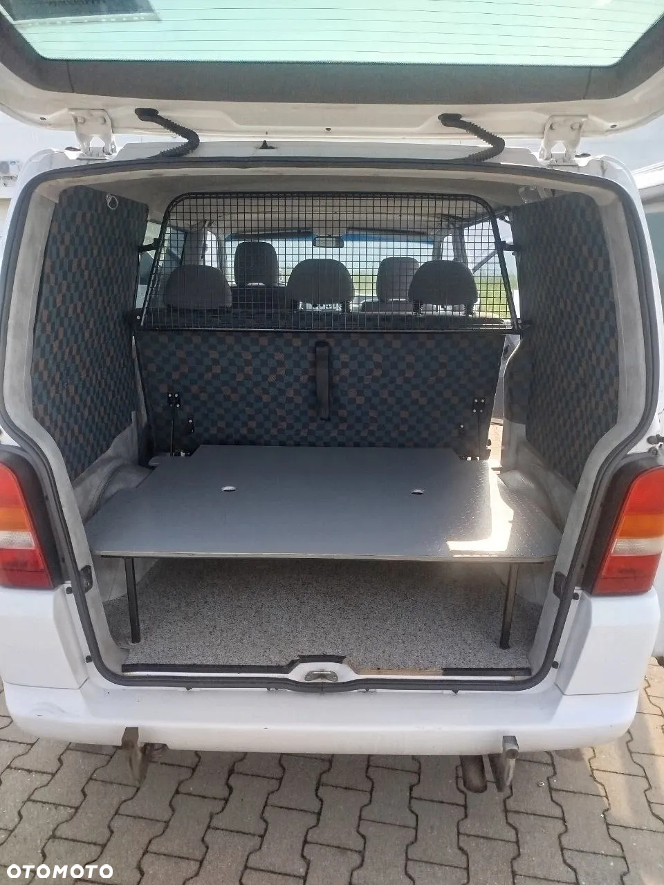 Mercedes-Benz Vito - 9