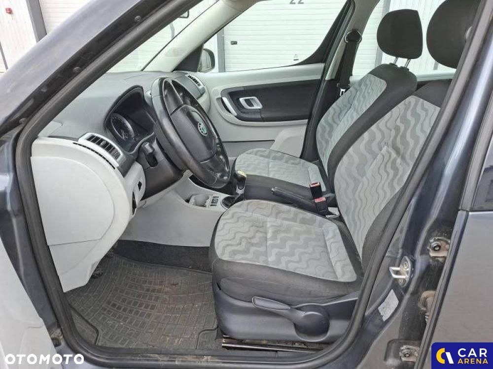 Skoda Roomster - 11