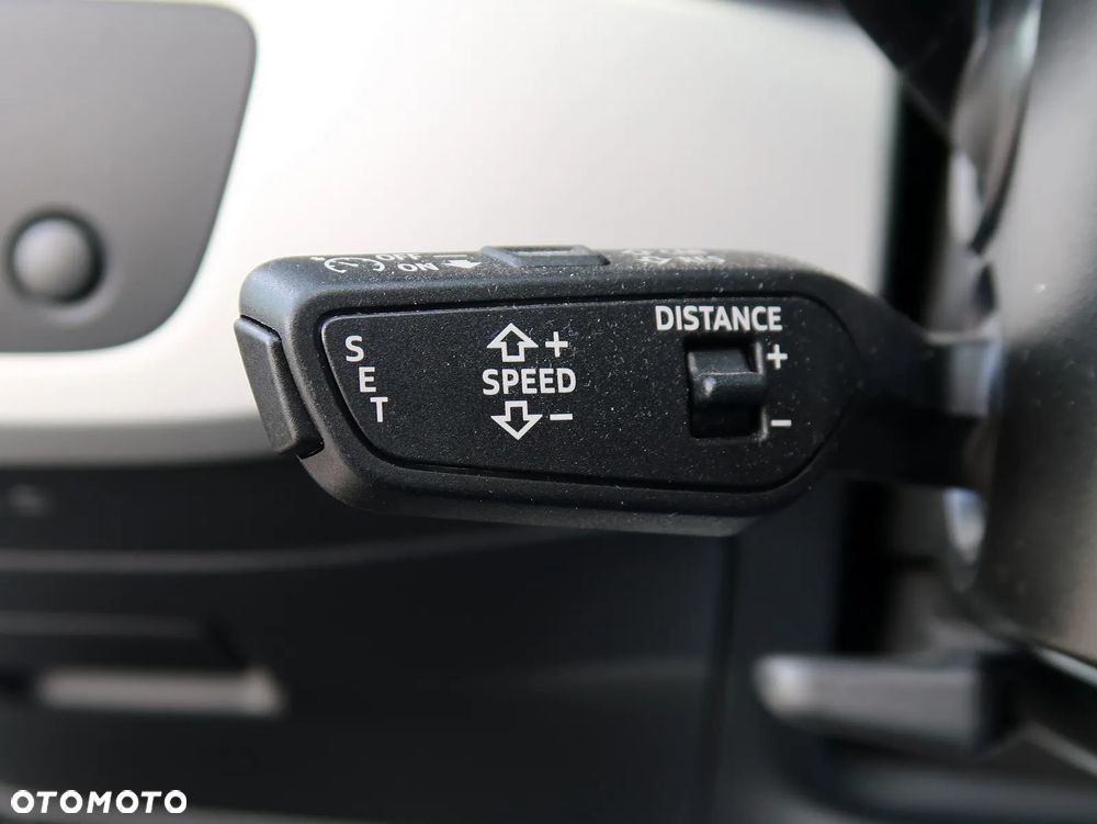 Audi A4 Limousine 35 TFSI mHEV Advanced S tronic - 23