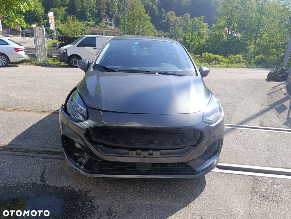 Ford Fiesta - 8