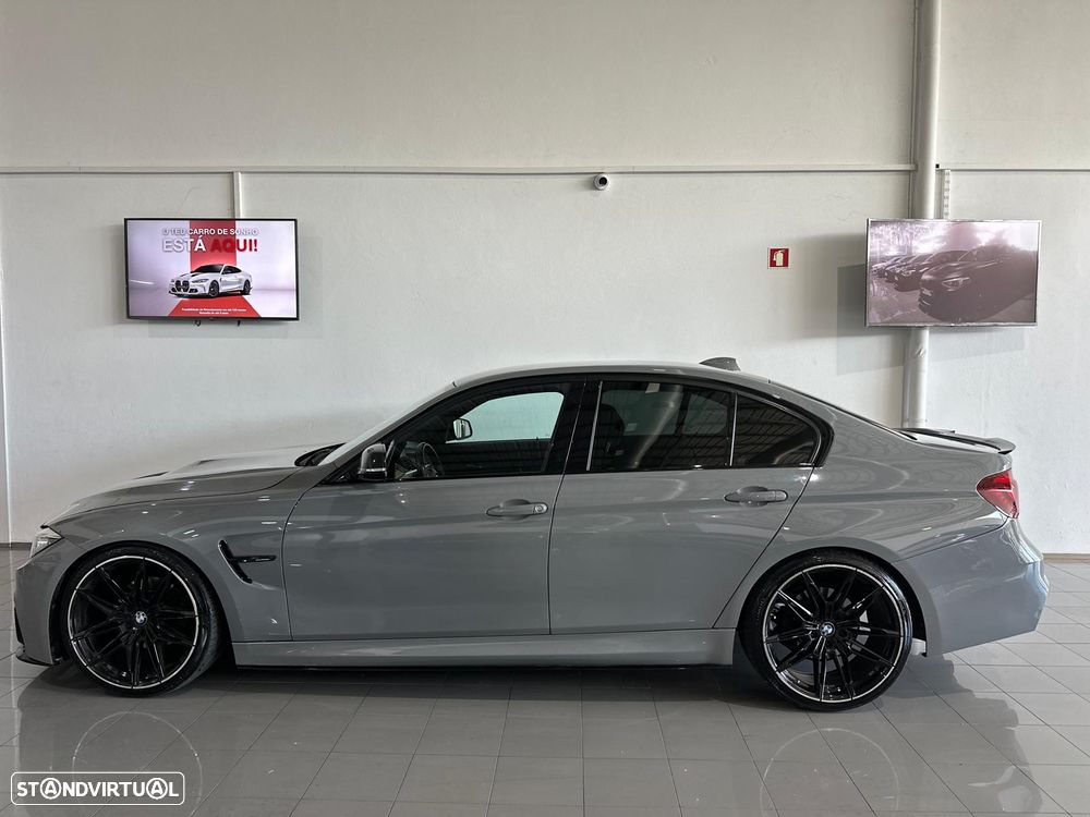 BMW 320 d Pack M - 19
