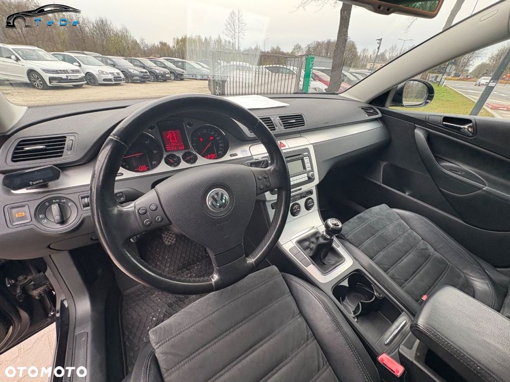 Volkswagen Passat Variant 2.0 TDI DPF 4Mot Comfortline - 19