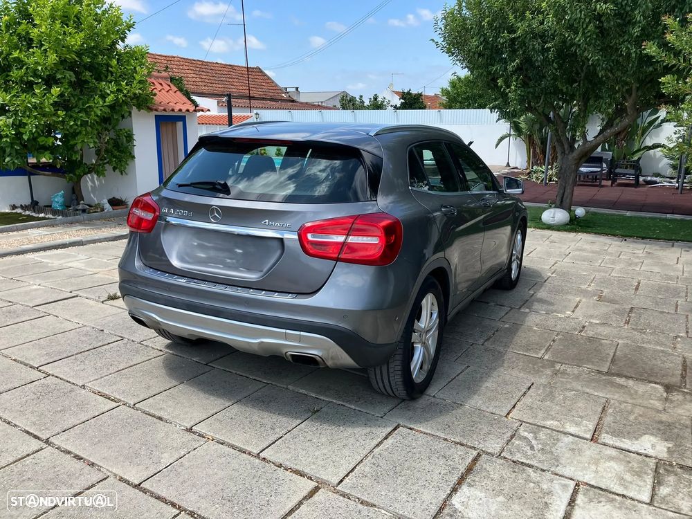 Mercedes-Benz GLA 200 (CDI) d 4Matic 7G-DCT Urban - 5