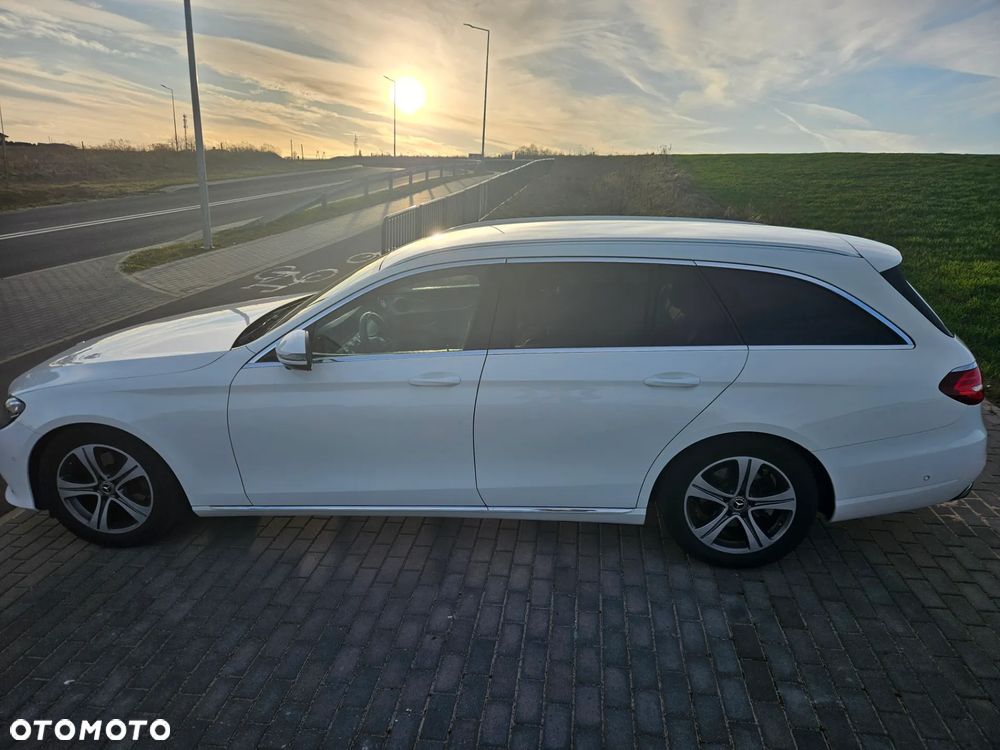 Mercedes-Benz Klasa E 200 d 9G-TRONIC Avantgarde - 8