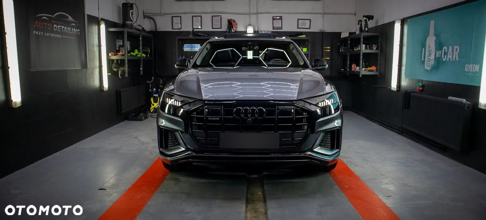 Audi Q8 - 3