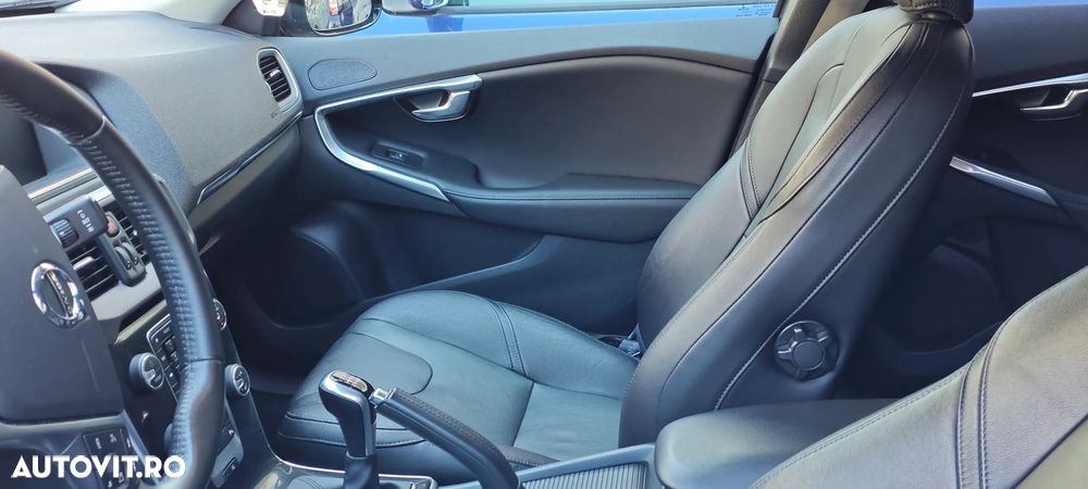 Volvo V40 D2 Momentum - 15
