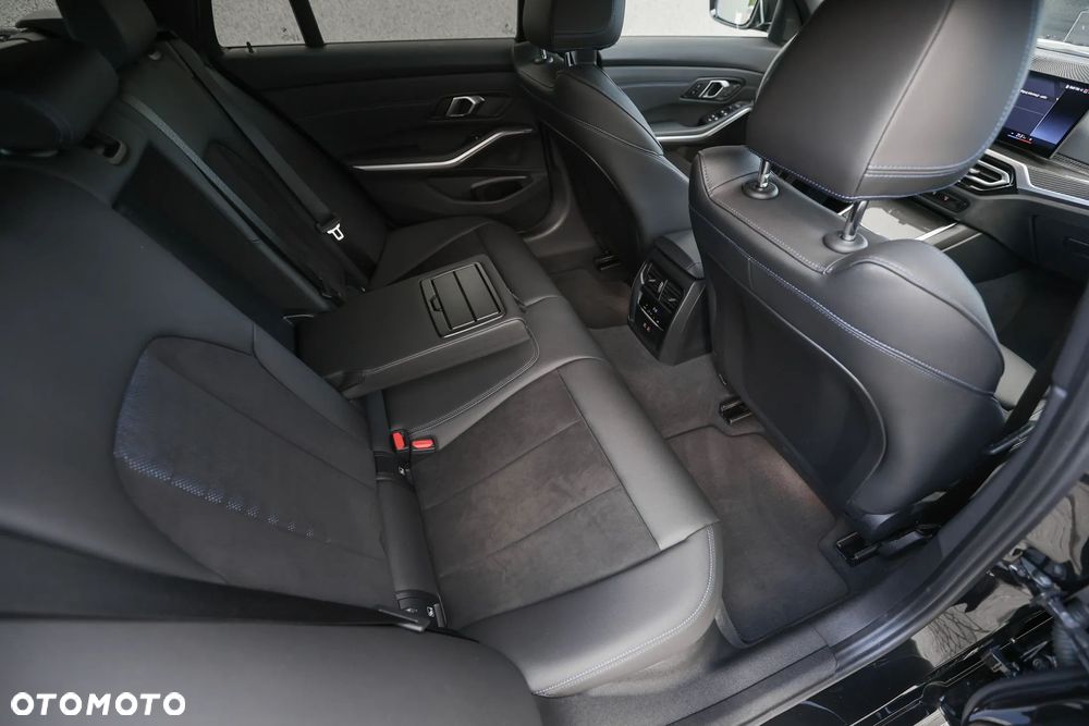 BMW Seria 3 320d xDrive M Sport Shadow sport - 8