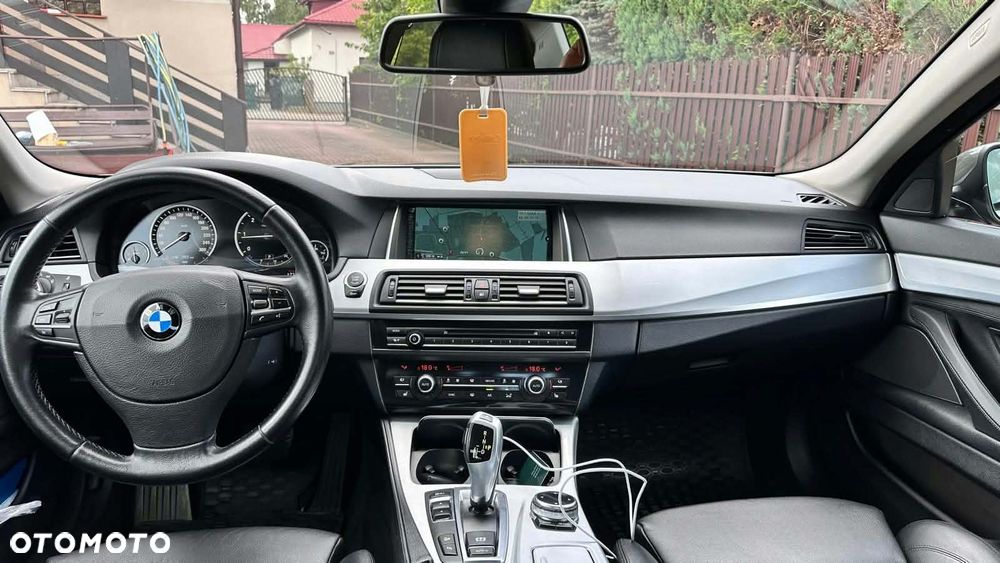 BMW Seria 5 - 11