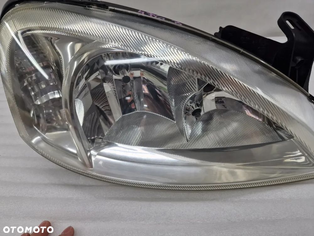 OPEL CORSA C 00- PRAWA LAMPA PRZEDNIA PRZÓD , NR 03114330 / 13115007 , NR AUKCJI LL476 - 12