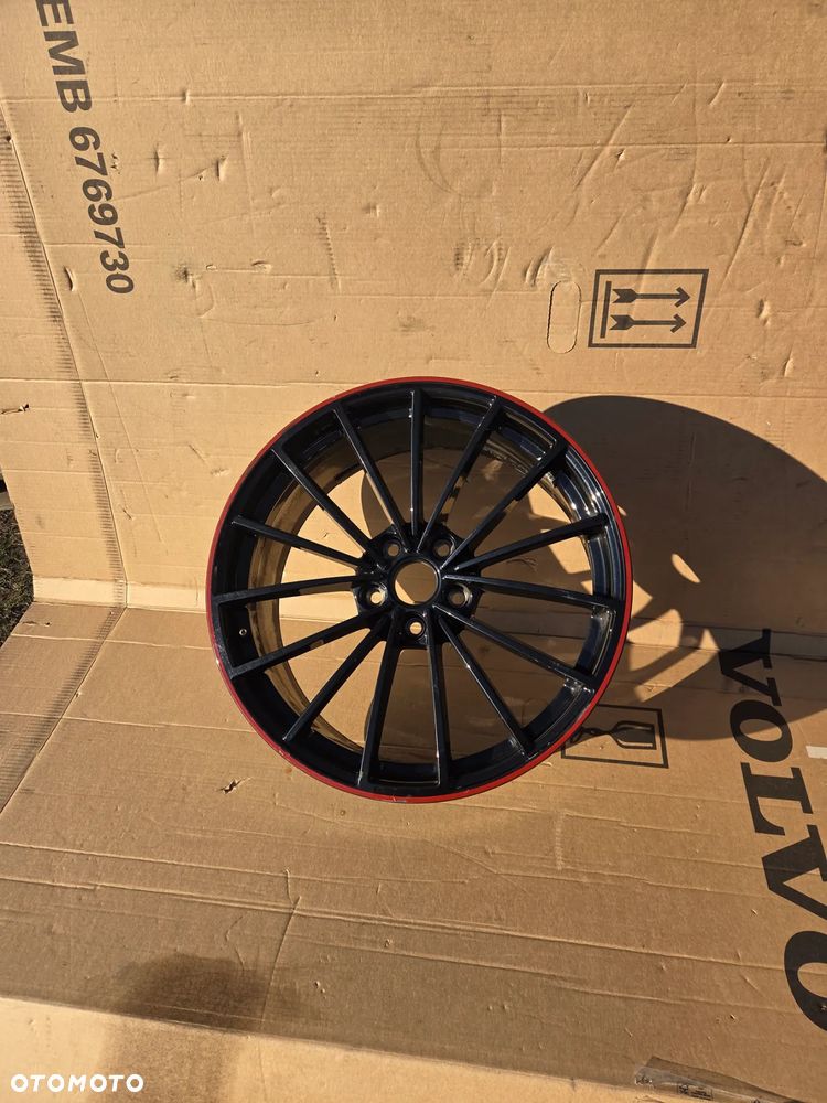 Felga alumiowa VW Golf VIII 8 19 Cali Gti Gtd R 5H0601025AH 8J-Nx19H2 ET 50 - 3