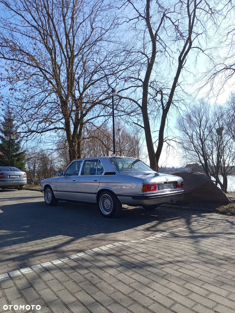 BMW Seria 5 - 8