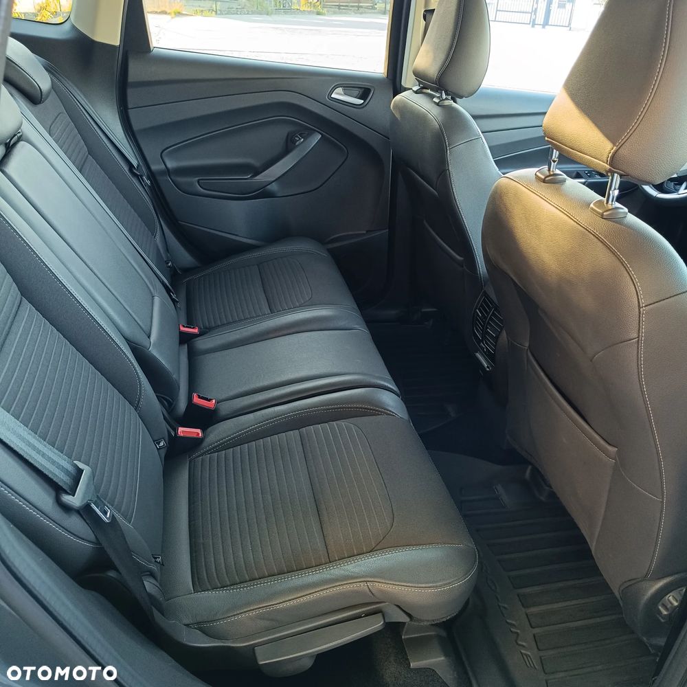 Ford Kuga 2.0 TDCi AWD Titanium - 9