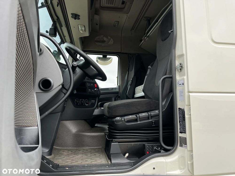 DAF XF 106.510 SPROWADZONY Z FRANCJI  SERWISOWANY DWA ŁÓŻKA BLOKADA MOSTU - 9