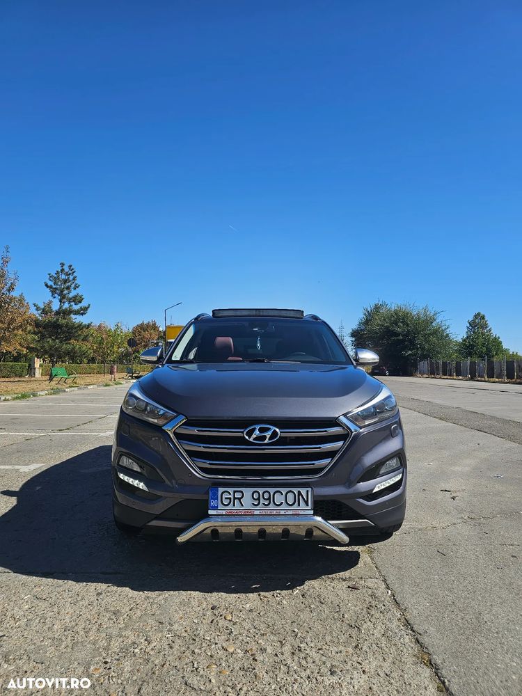 Hyundai Tucson 2.0 CRDI 4WD Automatik Premium - 11