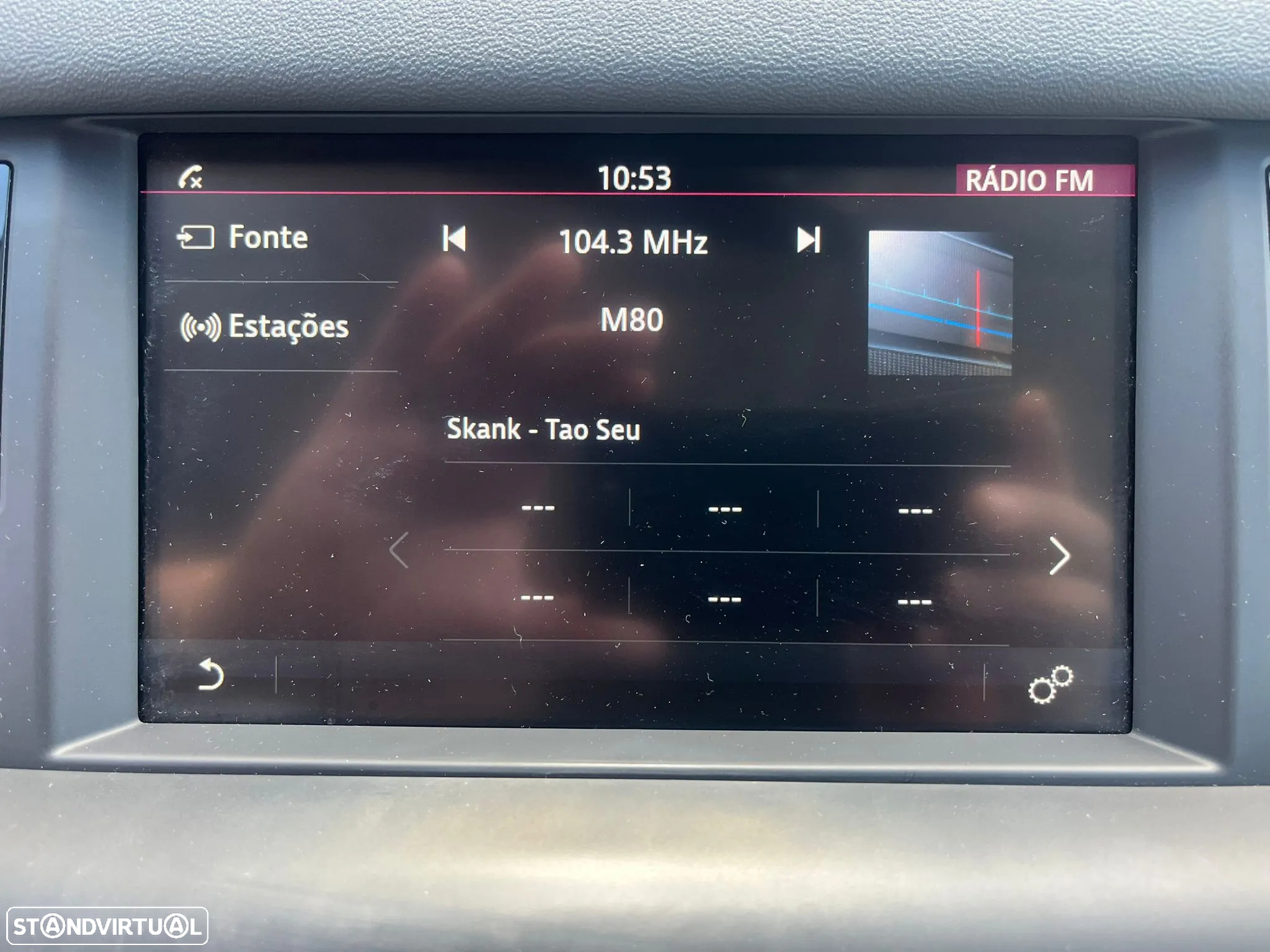Land Rover Discovery Sport - 43