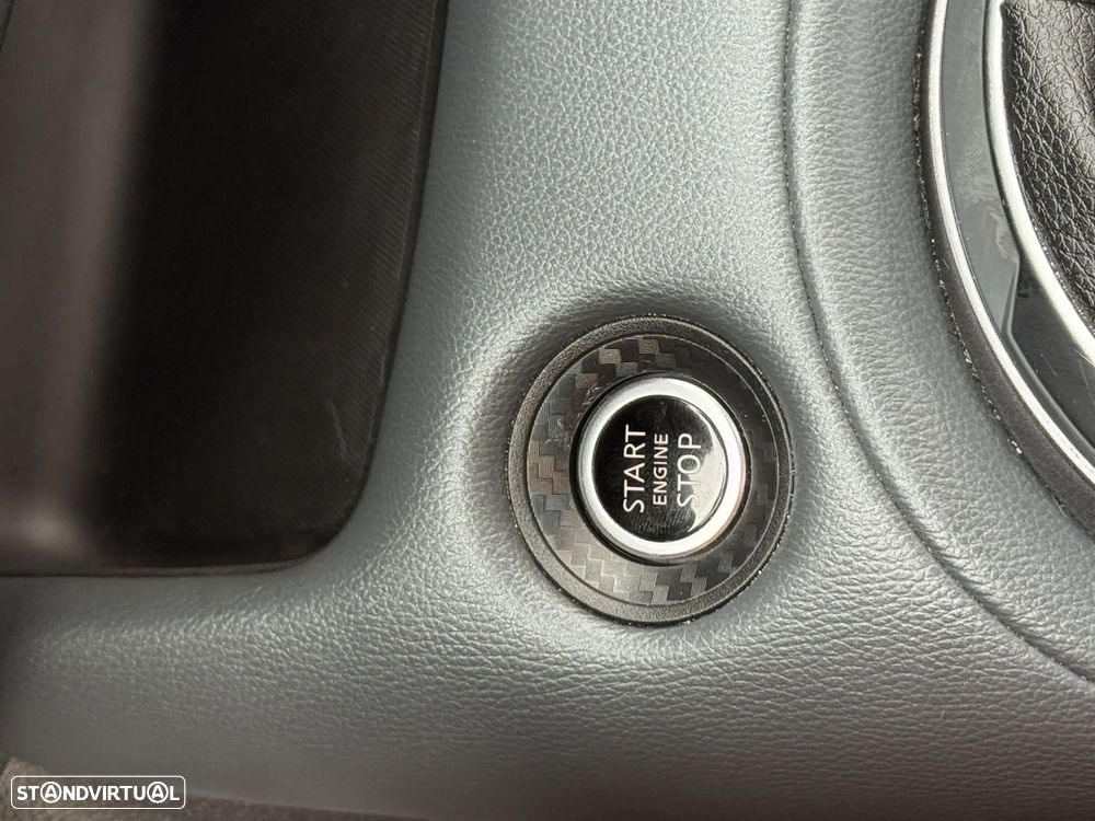 Nissan Juke 1.0 DIG-T N-Connecta NAV. - 36