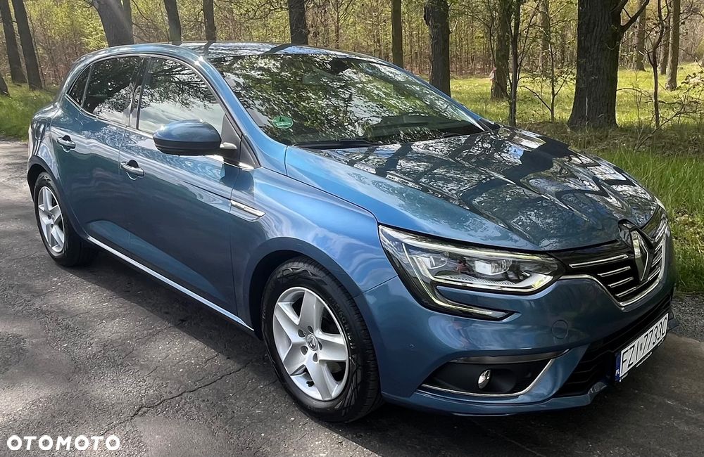 Renault Megane 1.5 dCi Limited EDC EU6 - 26