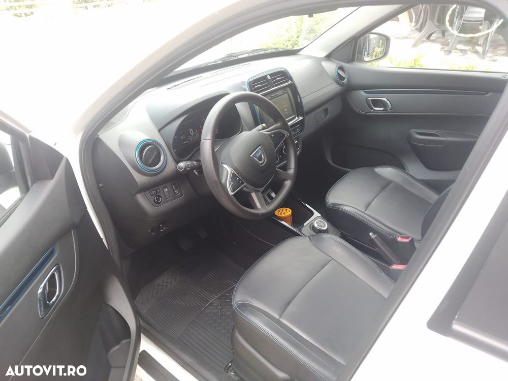 Dacia Spring - 11