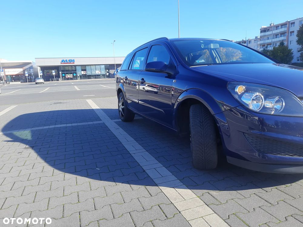 Opel Astra 1.6 Enjoy - 2