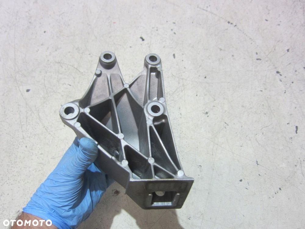 BMW X3 G01 B46 G02 G30 WSPORNIK SILNIKA LEWY ŁAPA LEWA 6864593 22116864593 - 7