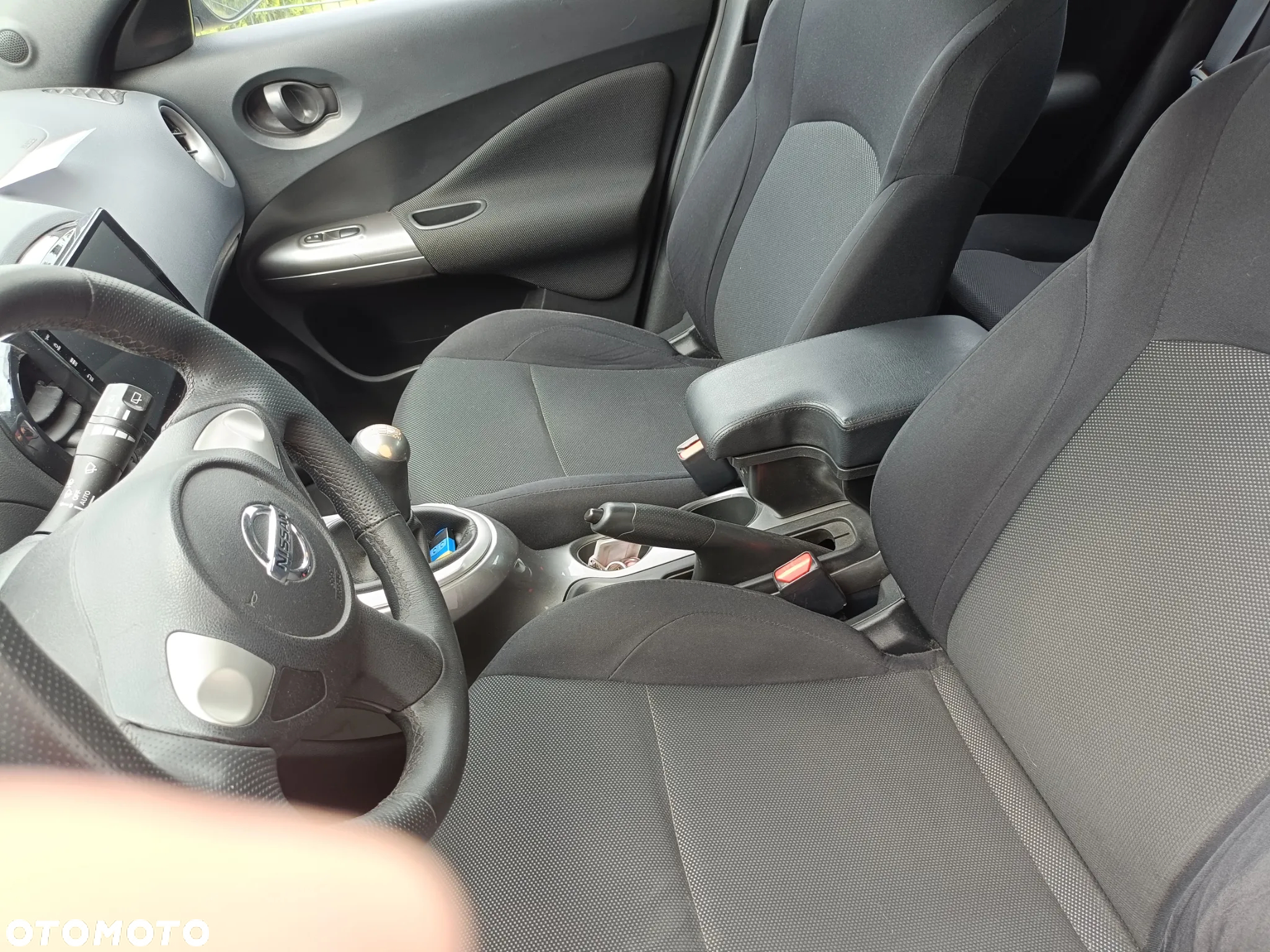 Nissan Juke 1.6 Visia - 2