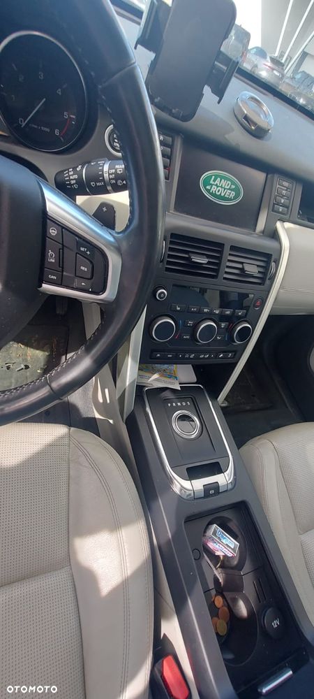 Land Rover Discovery Sport TD4 Dynamic - 12