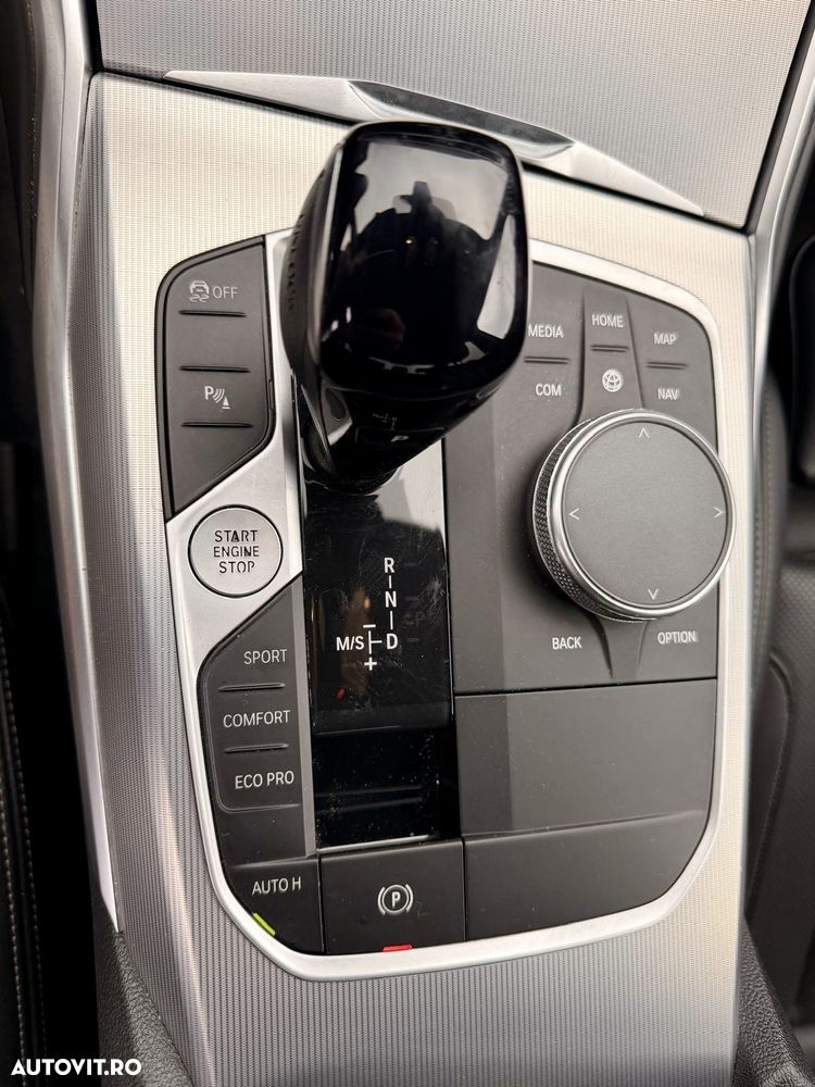 BMW Seria 3 320d xDrive AT Luxury Line - 22