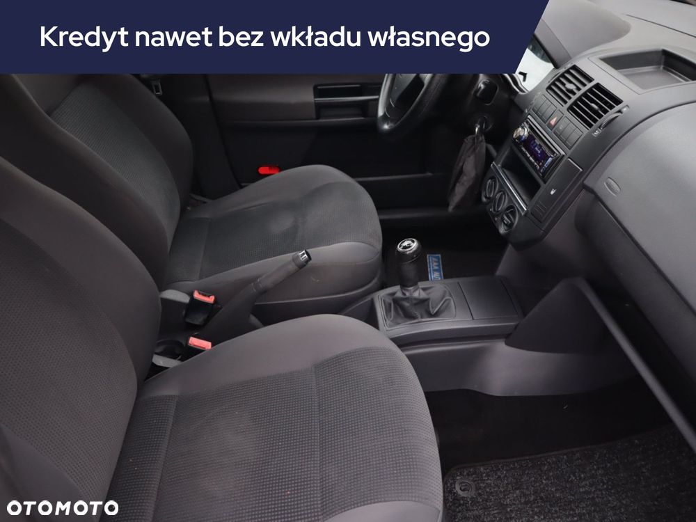 Volkswagen Polo - 11