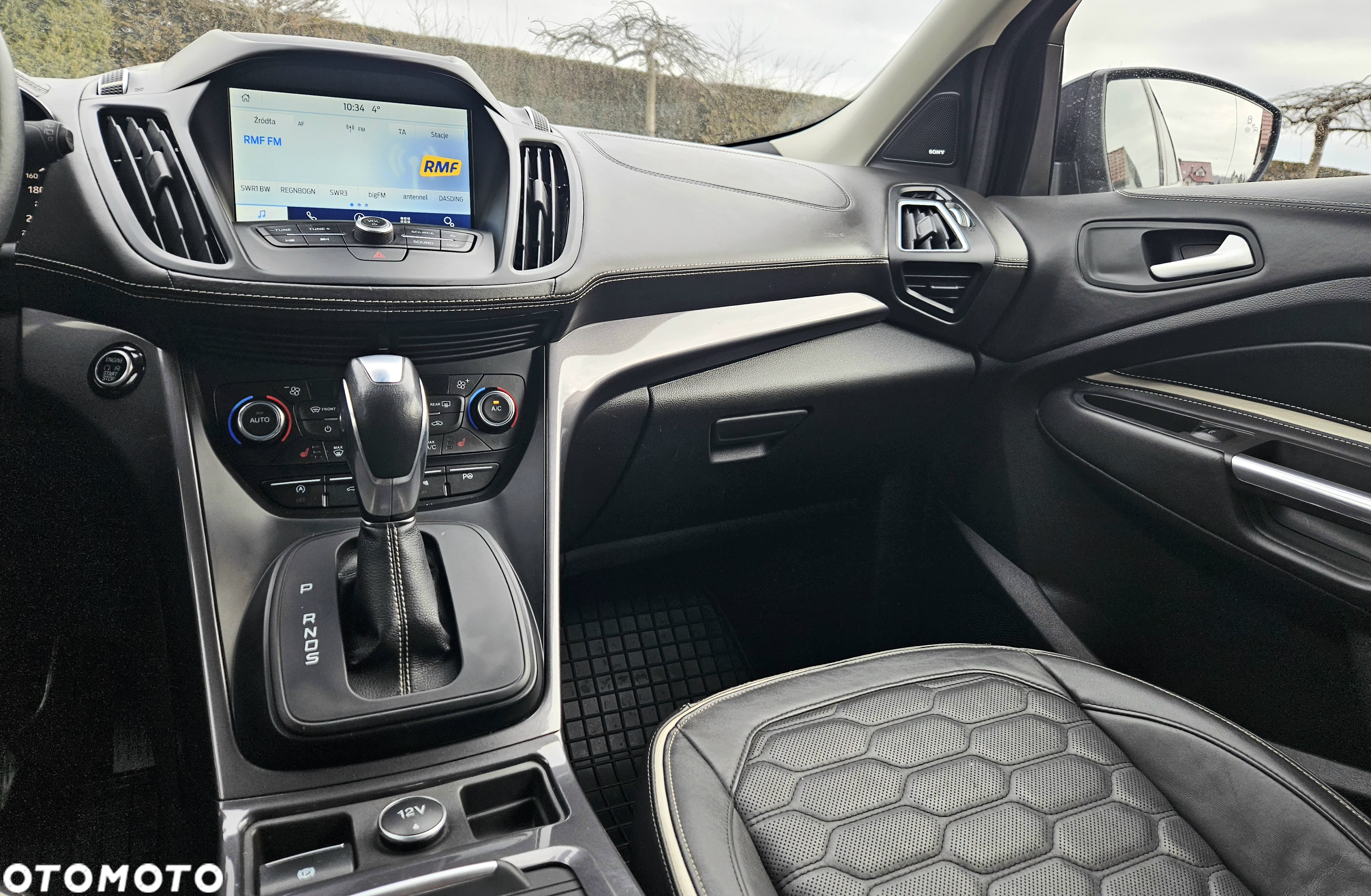 Ford Kuga 2.0 TDCi 4x4 Vignale - 11
